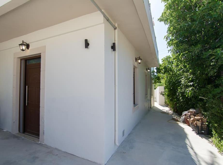 Papa-Antonis Stone House Villa Zaros Bagian luar foto