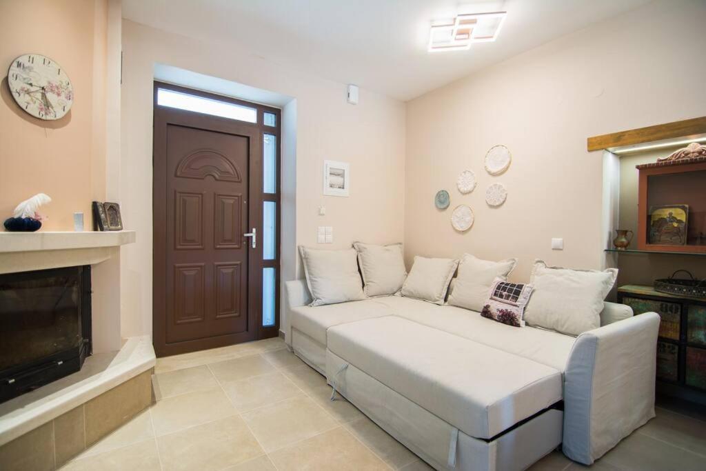 Papa-Antonis Stone House Villa Zaros Bagian luar foto